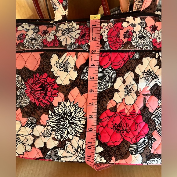 Set of Vera Bradley Shoulder Tote & Turn Lock Wallet. EUC. Mocha Rouge pattern. - Picture 9 of 10